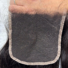 Load image into Gallery viewer, Wavy Lace Closure | 100% Virgin Human Hair