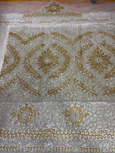 Load image into Gallery viewer, Latest Designer Net Lace VIP Madam George Wrapper With Blouse - NLVG061