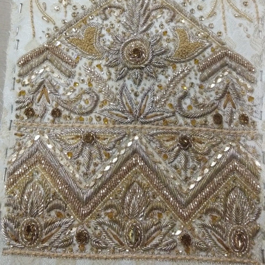 Gorgeous and unique look with the Designer Crystal Stone Gold Applique - AP051