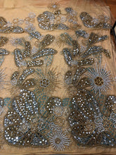 Load image into Gallery viewer, Latest New Design African Bride Wedding Net Fabric George Wrapper With Blouse - NLDG138
