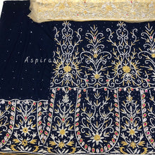 Load image into Gallery viewer, Stunning Navy Blue Velvet Fabric Hand work George Wrapper with contrast blouse - VG044
