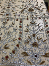 Load image into Gallery viewer, ALL Crystal stone Work  Applique Design - AP038
