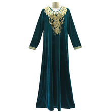 Load image into Gallery viewer, High Quality V Neck Korea Velvet Abaya Wholesale Dubai Abaya Clothing for Women - K036
