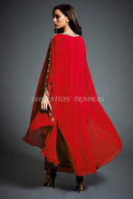 Load image into Gallery viewer, Royal Islamic Modern Elegant Dubai Moroccan Caftan Arabic party wear Beach kaftan- K054
